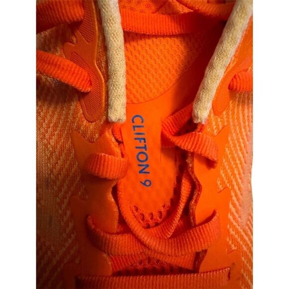 Hoka One One Clifton 9 Men's Wide Running Shoes Orange Size 8.5 Wide - Picture 7 of 13